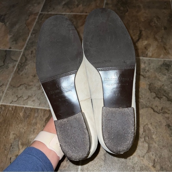 Etienne Aigner Scroll Cream Suede Leather Embroidered Loafers Flats - Picture 4 of 8